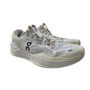 On Running The Roger Pro White Ivory Tennis Shoes Womens 9.5 48.97773